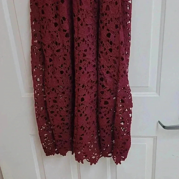 ASTR The Label Midi Dress Small Wine Red Lace A- Line Cocktail - Picture 10 of 13